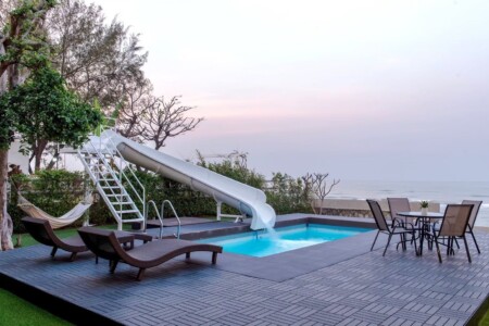 Classic beachfront Pool villa by goteepak.com
