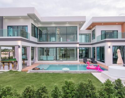 AUTUMN Chaam Pool Villa บ้านพักพูลวิลล่าใกล้ทะเลชะอำ 800เมตร