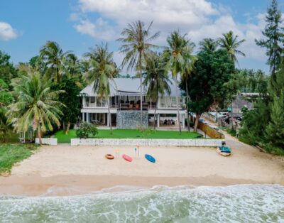 THE PINES Beachfront kuiburi Pool Villa บ้านพักพูลวิลล่าติดทะเลกุยบุรี