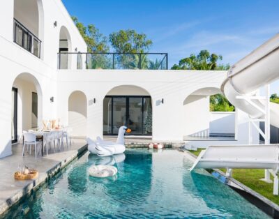 Walnut House Pattaya Poolvilla บ้านพักพูลวิลล่าพัทยา