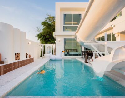 Umber House Pattaya Pool Villa บ้านพักพูลวิลล่าพัทยา