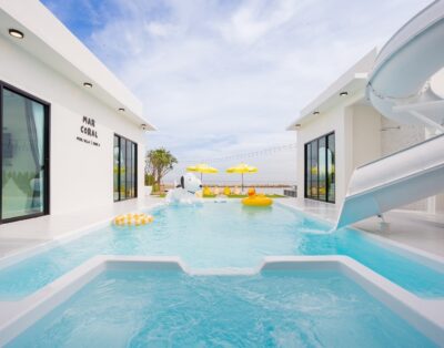 CORAL A Beachfront ChaoSamran  Phetchaburi Pool Villa บ้านพักพูลวิลล่าติดทะเลหาดเจ้าสำราญ เพชรบุรี