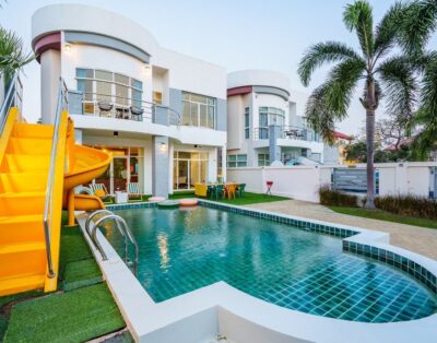 Scene  beach Pranburi pool villa บ้านพักพูลวิลล่าปราณบุรีใกล้ทะเล
