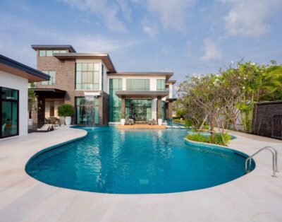 PB24 One Private beach chaam Pool Villa บ้านพักพูลวิลล่าติดทะเลชะอำ