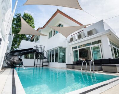 Seabreeze Pattaya Pool Villa บ้านพักพูลวิลล่าพัทยาใกล้ทะเล 200 เมตร